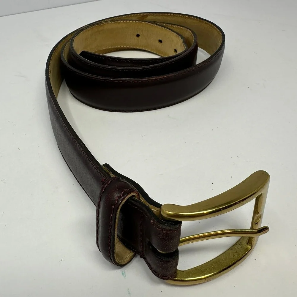 LL Bean Mens Burgundy Leather Belt 42 Solid Brass Buckle Made in Turkey 0VT4731